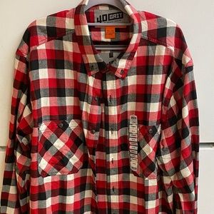 Duluth Trading 40 Grit Flannel